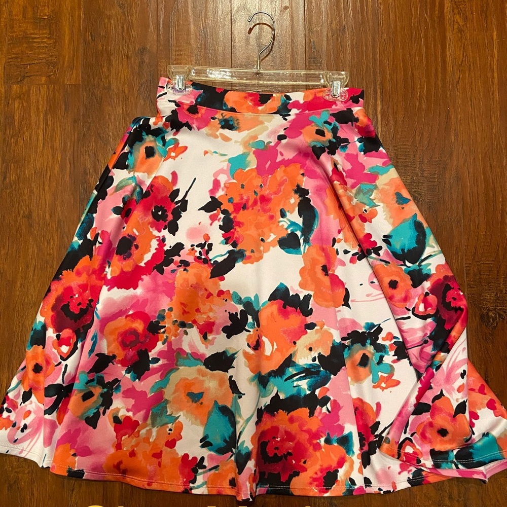 Knee length floral A-line skirt